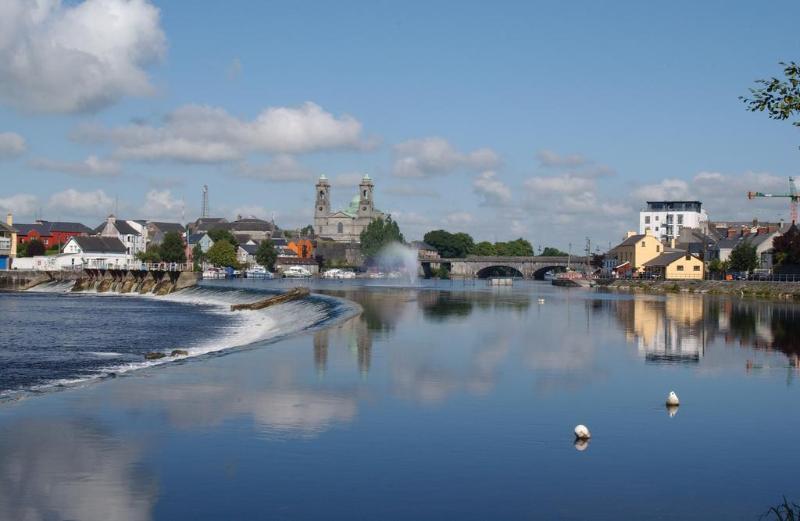 Shamrock Lodge Hotel Athlone Ngoại thất bức ảnh